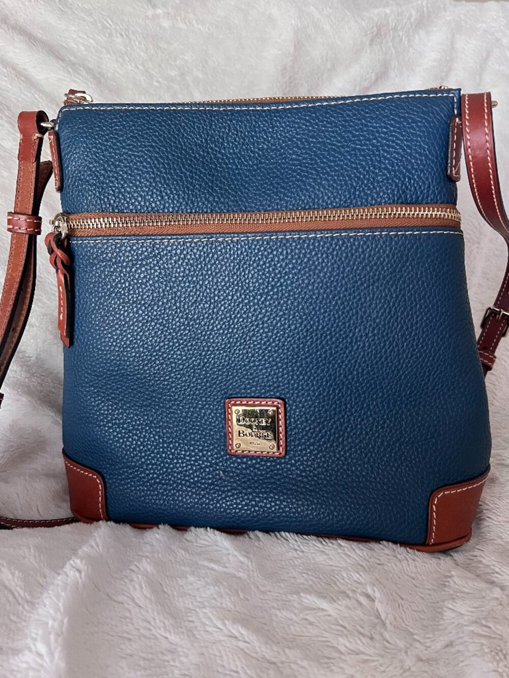 Dooney & Bourke Blue Pebble Leather Crossbody Bag Navy Denim Brown Trim Purse